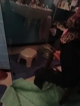 AriaCortes online show from October 2025 10:58:01 PM