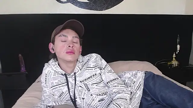 Aaron Fordd online show from September 2025 09:16:02 PM