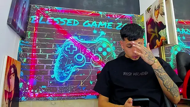 Golldens Dreamss online show from July 2026 04:29:02 AM