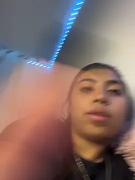 DianeSuns  online show from April 2026 03:53:02 AM