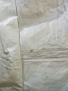 may-squirl online show from September 2025 04:49:02 AM