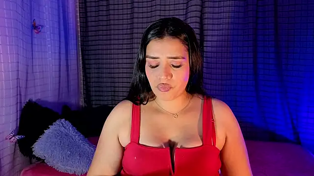 Snapshot of Kayleemorales chatting on October 2025 08:03:02 PM Kayleemorales online show from October 2025 08:03:02 PM