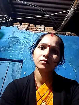 Jooli xx online show from October 2025 12:48:02 PM