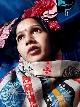 Jooli xx online show from November 2025 01:47:01 AM