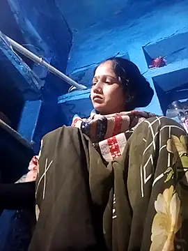 Jooli xx online show from November 2025 01:41:02 AM