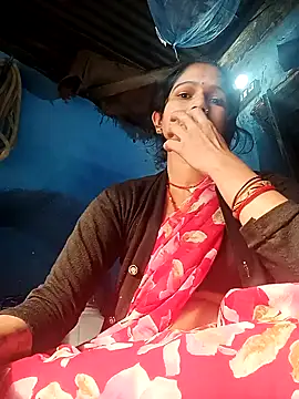 Jooli xx online show from March 2026 03:00:02 AM