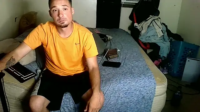 YoBlezz online show from June 2026 10:52:02 PM