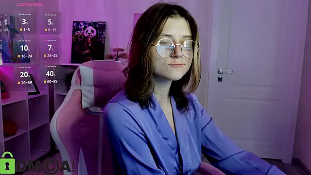 Agnes Passero online show from October 2025 09:07:01 AM