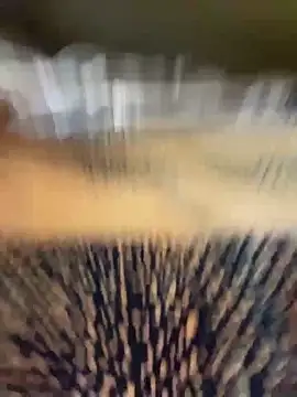 Snapshot of TRILLAHUNG chatting on October 2025 04:40:02 PM TRILLAHUNG online show from October 2025 04:40:02 PM