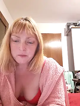 LiluLiluLilu online show from October 2025 07:15:01 PM