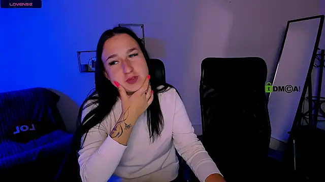Snapshot of alma_black chatting on September 2025 05:42:01 AM alma black online show from September 2025 05:42:01 AM