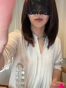 Snapshot of siichan-ta chatting on May 2026 12:17:02 AM siichan-ta online show from May 2026 12:17:02 AM