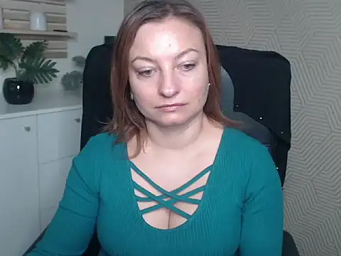 Snapshot of angelaSamt chatting on September 2025 05:34:02 AM angelaSamt online show from September 2025 05:34:02 AM