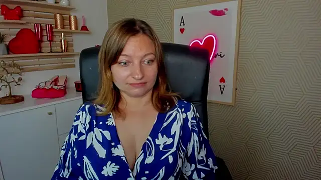 angelaSamt online show from June 2026 05:48:01 AM