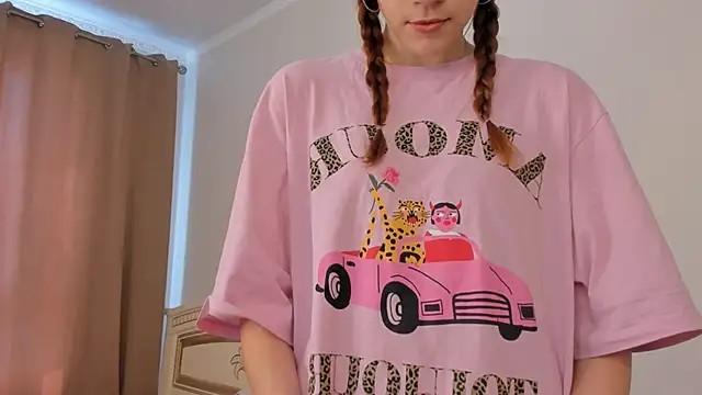 VelvetRisque online show from March 2026 07:20:02 AM