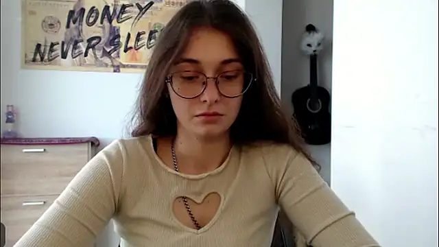 HotAnna2004 online show from October 2025 10:49:02 AM