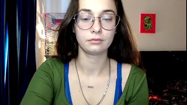 HotAnna2004 online show from November 2025 09:19:02 AM