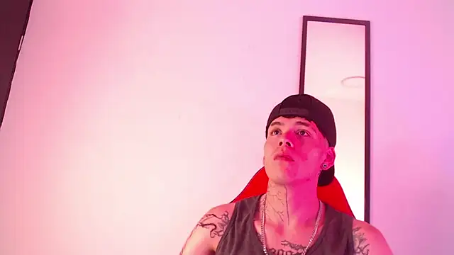 Anhonymus  online show from September 2025 04:11:02 AM