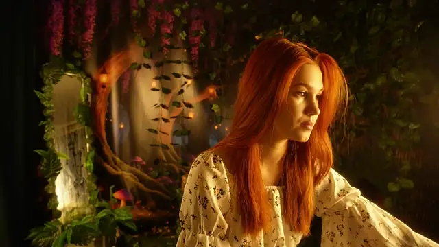 eliz gallen online show from October 2025 04:28:01 PM