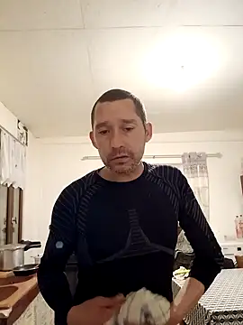 Snapshot of frederic198 chatting on October 2025 07:03:02 PM frederic198 online show from October 2025 07:03:02 PM