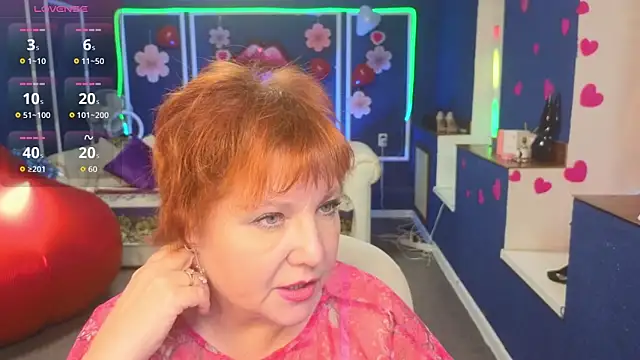 Kira Kenett online show from February 2026 11:26:01 AM