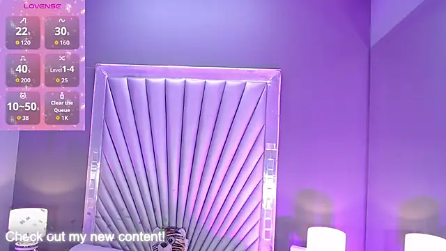 HatsaJones online show from March 2026 03:32:01 AM