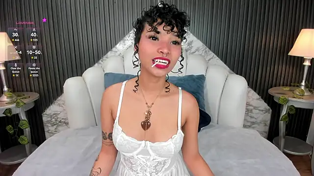 DaniCollinn  online show from November 2025 08:18:02 PM