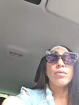 sexy7883 online show from October 2025 12:30:02 PM