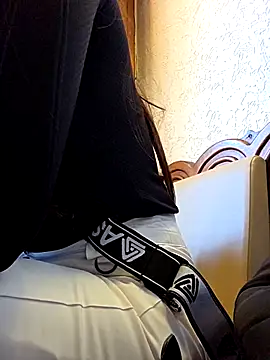 sexy7883 online show from February 2026 08:07:01 AM