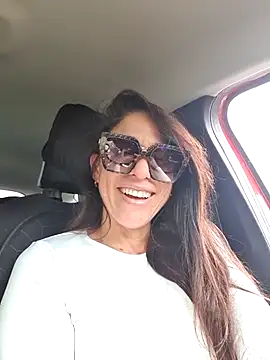 sexy7883 online show from April 2026 12:32:01 PM