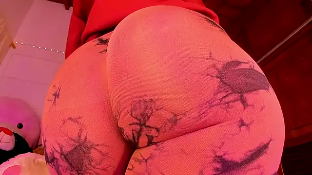 Snapshot of Gabby_Haze chatting on May 2026 11:34:04 PM Gabby Haze online show from May 2026 11:34:04 PM