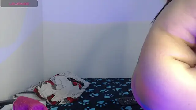 littleemma 77 online show from September 2025 08:45:01 PM