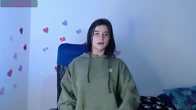 littleemma 77 online show from October 2025 10:03:01 AM