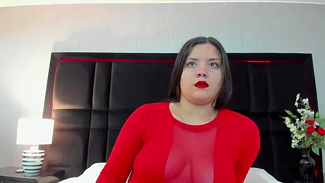 NahiaMonet online show from October 2025 03:20:01 AM