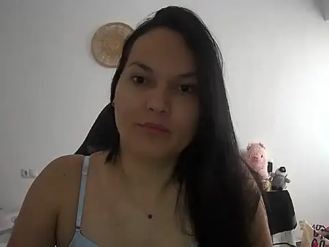 dulvolkova online show from October 2025 08:16:02 AM