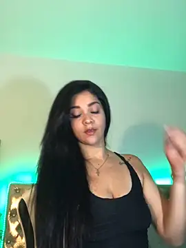 Mariana Montes online show from September 2025 07:06:02 PM