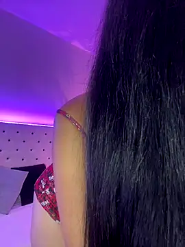 Mariana Montes online show from October 2025 07:44:02 PM