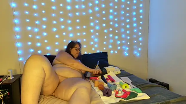 luvely gurl online show from June 2026 03:35:01 AM