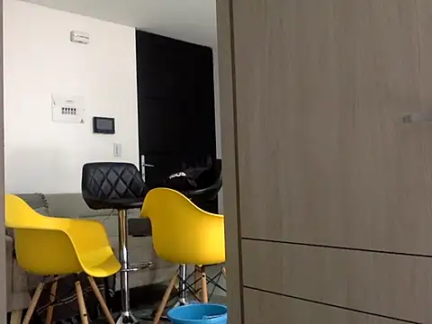 KianxxTeach online show from September 2025 03:28:01 PM