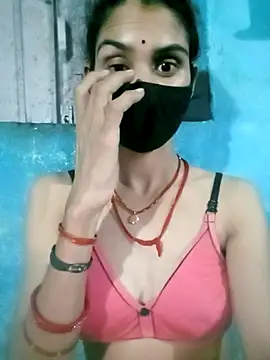 Nishaa ji online show from September 2025 10:37:02 PM