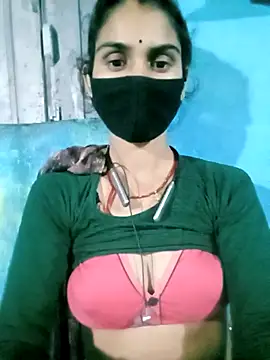 Nishaa ji online show from October 2025 10:21:02 PM