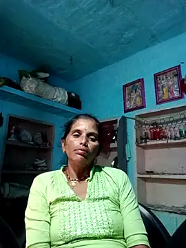 Snapshot of Basanti_ji chatting on September 2025 01:18:01 AM Basanti ji online show from September 2025 01:18:01 AM