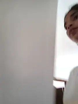 Hot-Soniya2 online show from October 2025 06:11:02 AM