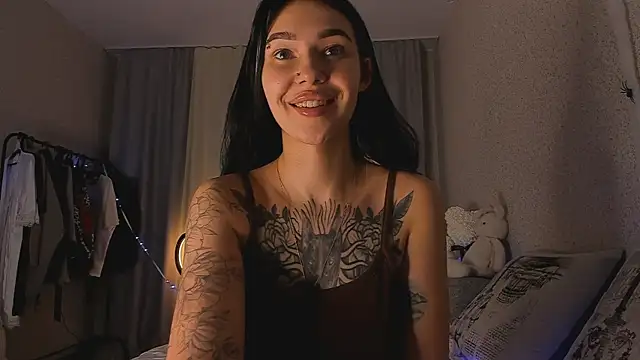 ArianaWalker77 online show from November 2025 06:19:02 PM