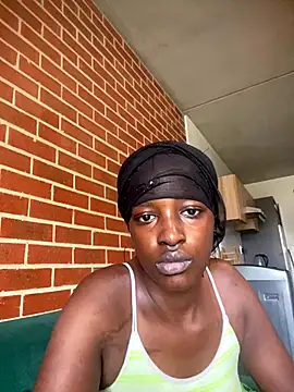 SWEETmelaniBLSSOMchessom online show from September 2025 12:51:01 PM