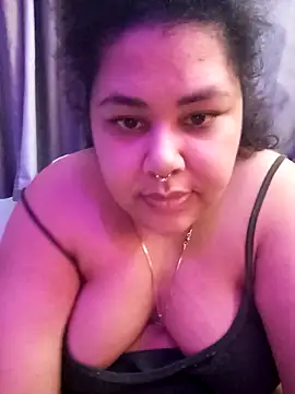 xlatinastar online show from September 2025 05:58:01 PM