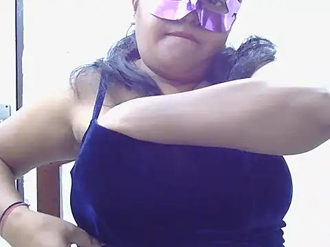 Snapshot of Cute_Girl51 chatting on October 2025 06:50:01 PM Cute Girl51 online show from October 2025 06:50:01 PM