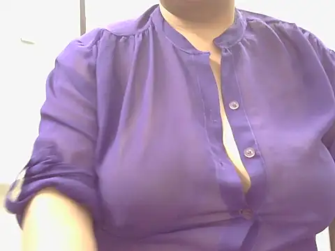 Snapshot of Cute_Girl51 chatting on October 2025 05:10:02 PM Cute Girl51 online show from October 2025 05:10:02 PM