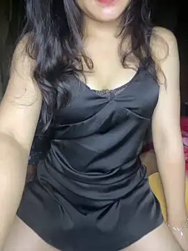 Thu-xinh003 online show from September 2025 04:11:02 AM