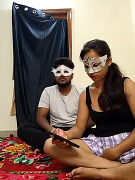 Family02 online show from September 2025 03:37:02 PM